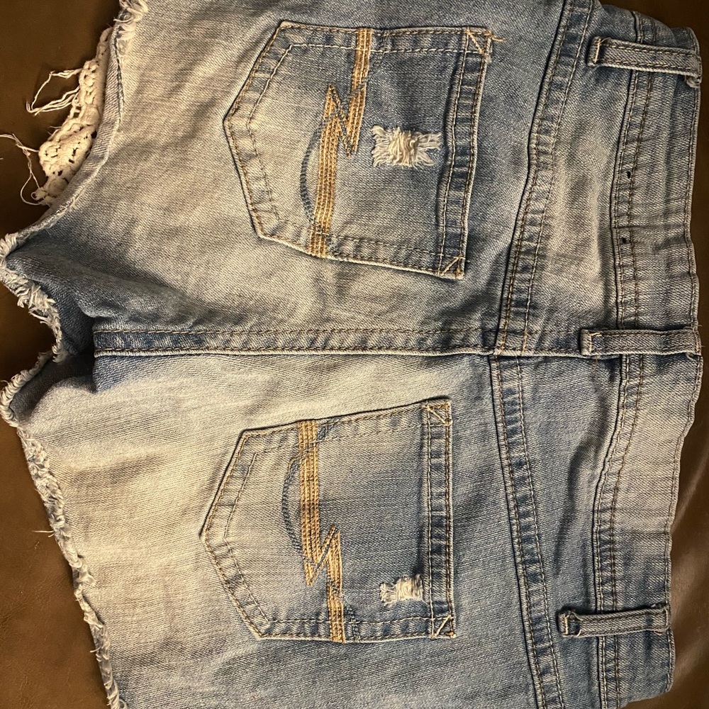 Shorts! - Picture 3 of 6